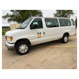 2003 Ford E-350 Van