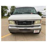 2003 Ford E-350 Van