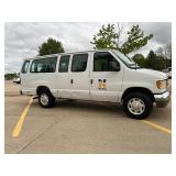 2003 Ford E-350 Van