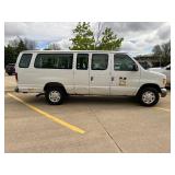 2003 Ford E-350 Van