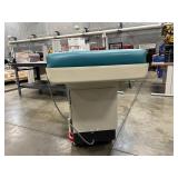 Midmark 404 Exam Table