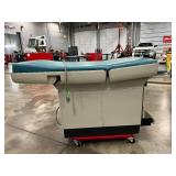 Midmark 404 Exam Table