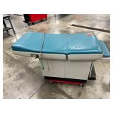 Midmark 404 Exam Table