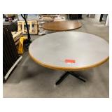 2x Round Tables