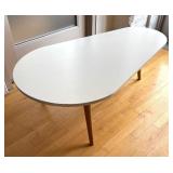 Mid-Century Modern Style Coffee Table with Tapered Legs