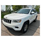2014 JEEP GRAND CHEROKEE LAREDO *All Wheel Drive*