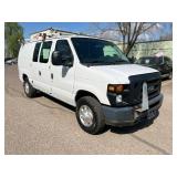 2013 FORD E-SERIES E-250 *NO ACCIDENTS 1 OWNER* (NO RESERVE)