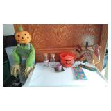 Seasonal Costumes, Decorations with Rubbermaid 31 gal.