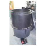 40 gal. Directional Poly Barrel Feeder, Wild game Innovations.