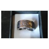 Silver Colored Ring Band with Wave Design.