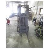 Caterpillar 25D Forklift