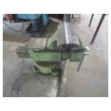 Welding Table w/8" & 6" Bench Vises 8