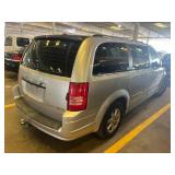 2010 Chrysler Town & Country Touring