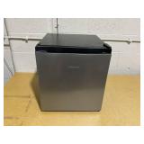 Hisense 1.6 Cu ft Single Door Mini Fridge