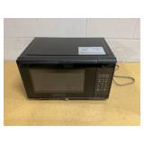 BLACK+DECKER 1.1 Cu. Ft. Microwave Oven in Stainless Steel