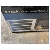 Kenmore 0.7 cu-ft Microwave - Black