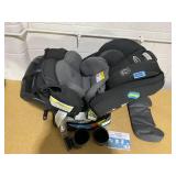 Graco 4Ever Extend2Fit DLX 4-in-1 Car Seat