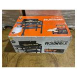 Blackstone Original 2-Burner 28" Propane Omnivore Griddle with Hard Cover
