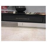 LG DVD/VHS Player with Remote Control and (3) Maxell High Grade T120 VHS Blank Tapes V194H