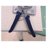 Quinn® 10" Self-Adjusting Pliers