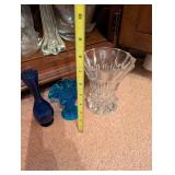Set of 7 Decorative Glass Vases and Bowls