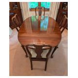 Knob Creek Fine Furniture Oval Dining Table with 4 Chairs