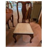 Knob Creek Fine Furniture Oval Dining Table with 4 Chairs