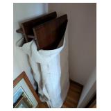 Knob Creek Fine Furniture Oval Dining Table with 4 Chairs