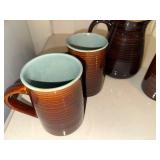 Red Wing USA Pottery Set of 4 Coffee Mugs and Pitcher