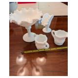 Set of 4 Milk Glass Vases and Creamers with Diamond Pattern