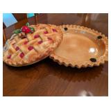 Decorative Ceramic Pie Dish with Lattice Fruit Design