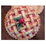 Decorative Ceramic Pie Dish with Lattice Fruit Design