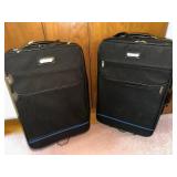 Set of 3 Ricardo Beverly Hills Black Luggage Pieces