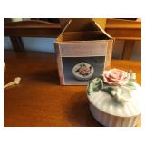 Tea Rose Collection Porcelain Trinket Box with Flower Design