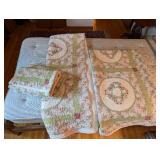 Set of 2 Floral Quilted Twin Bedspreads with Pillow Covers