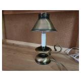 Vintage Brass Table Lamp with Classic Design
