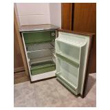 Vintage Woodgrain Compact Refrigerator with Shelving