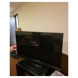 Sony KDL-46EX500 46 Inch LCD Digital Color TV with Remote and Manuals
