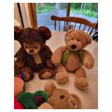 Collection of 9 Teddy Bears including Gund and PEEF Designs