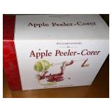 Williams-Sonoma Apple Peeler-Corer with Instructions