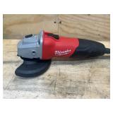 MILWAUKEE- 4-1/2" Grinder (6130-33)