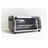BLACK + DECKER 4-Slice Toaster Oven - Stainless Steel