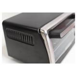 BLACK + DECKER 4-Slice Toaster Oven - Stainless Steel