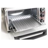 BLACK + DECKER 4-Slice Toaster Oven - Stainless Steel
