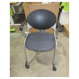 KIMBALL NATIONAL CINCH CHAIRS ON CASTERS