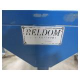 RELDOM, LAS VEGAS STYLE MONEY COUNTING TABLE