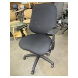 BODY BILT TOP OF THE LINE OFFICE CHAIR