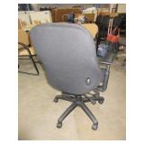 BODY BILT TOP OF THE LINE OFFICE CHAIR
