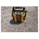 Everstart Brand Maxx 1500 amp Power Pack Jump Starter