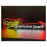 MGD Guitar neon